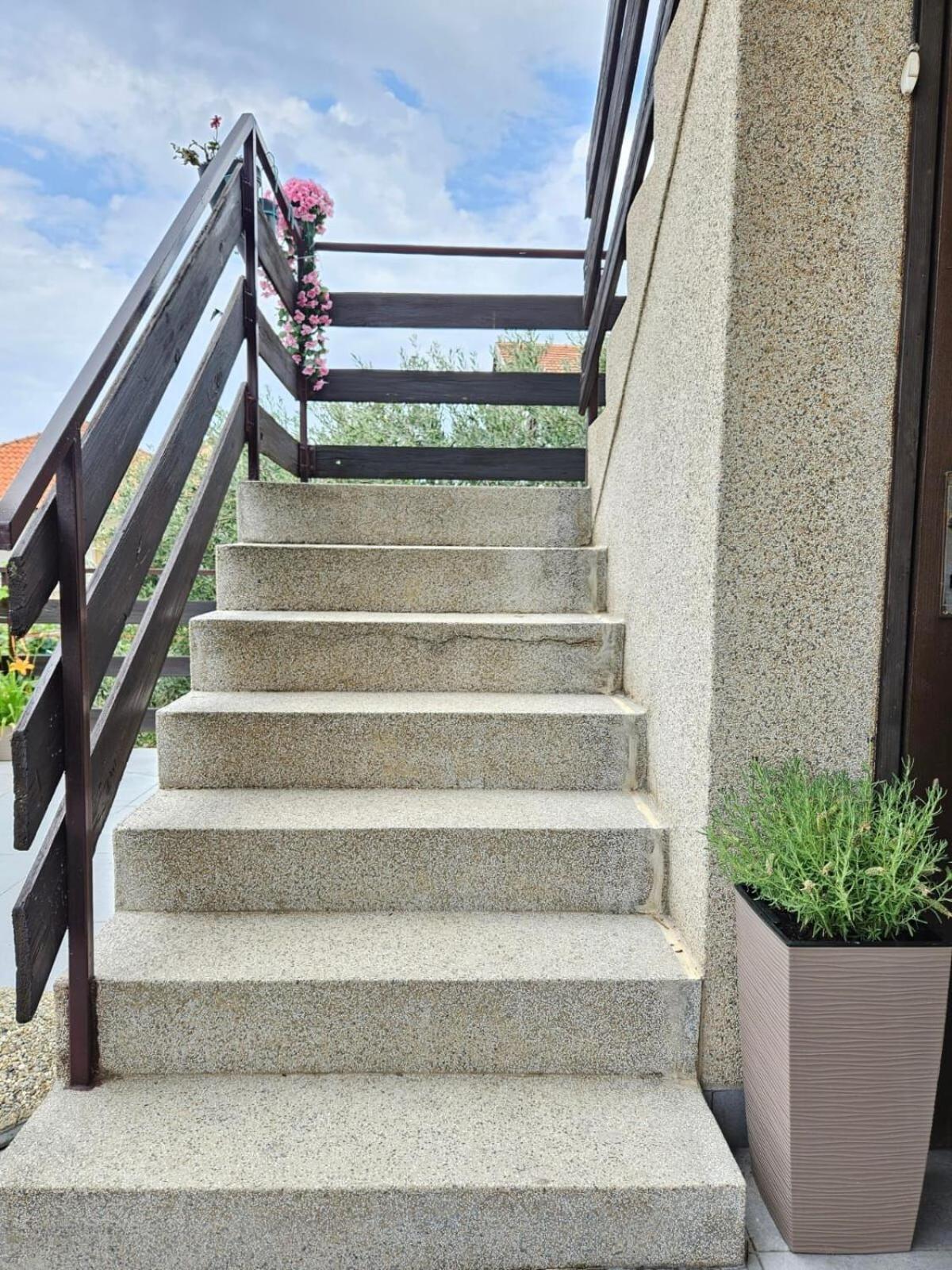 Apartments Milenko Vodice Exterior foto